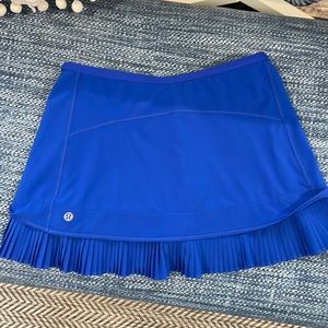 Lululemon tennis skirt 4